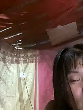 PhanHaa online show from October 6, 2025, 12:46 pm