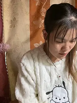 PhanHaa online show from November 30, 2025, 12:31 pm