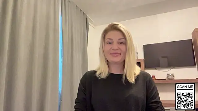 Blondie xoxoxo online show from October 7, 2025, 8:22 am