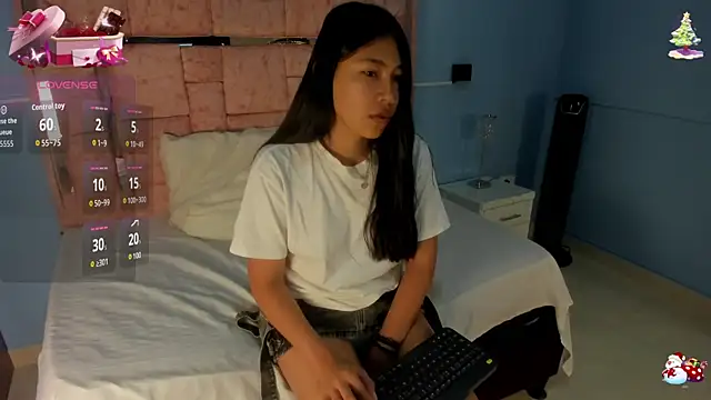 LICKY LOV online show from September 24, 2025, 3:21 am