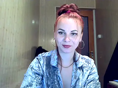 Snapshot of Kisa26311 chatting on October 15, 2025, 10:48 am Kisa26311 online show from October 15, 2025, 10:48 am