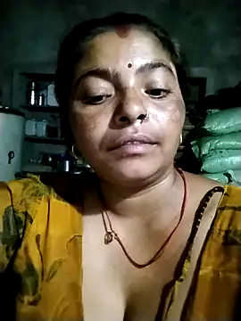 Snapshot of cut_renukadevi chatting on September 17, 2025, 3:03 pm cut renukadevi online show from September 17, 2025, 3:03 pm