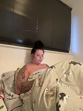 Charsworld online show from February 28, 2026, 7:42 am