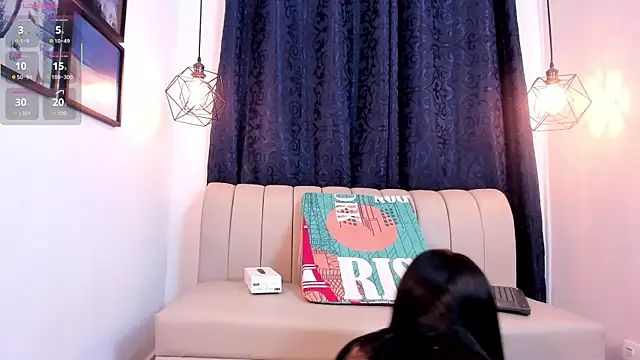 natasha moreno online show from November 7, 2025, 12:05 pm