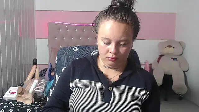 patty squirt  online show from February 22, 2025, 2:50 am