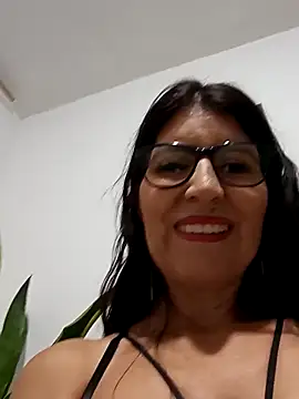 swity foster online show from September 27, 2025, 9:36 am