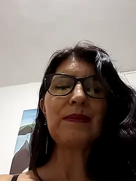 swity foster online show from November 13, 2025, 8:24 am