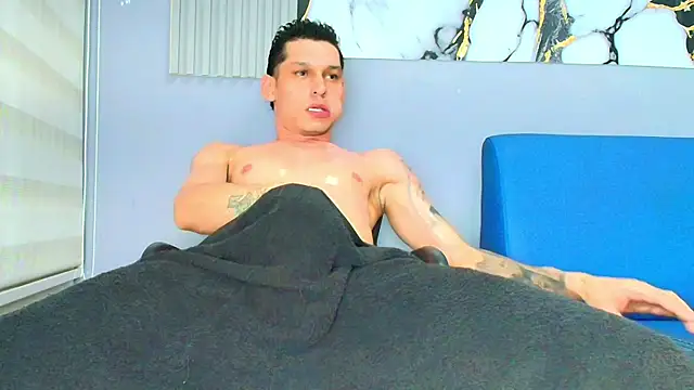 MARCUS SMITHH1 online show from November 8, 2025, 4:34 am