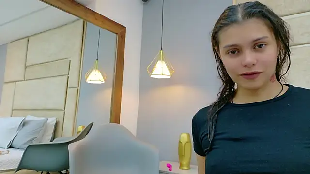 Ashley HotGirl online show from October 3, 2025, 3:31 pm