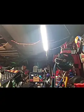 twistafatpipe online show from November 11, 2025, 8:47 am