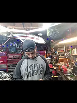 twistafatpipe online show from April 6, 2026, 11:38 pm