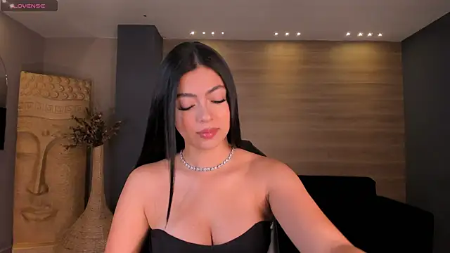 Snapshot of NataliaGaret chatting on October 17, 2025, 3:10 am NataliaGaret online show from October 17, 2025, 3:10 am