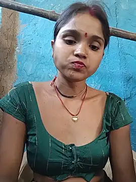 Snapshot of Harini_Gautam chatting on May 29, 2026, 5:05 am Harini Gautam online show from May 29, 2026, 5:05 am
