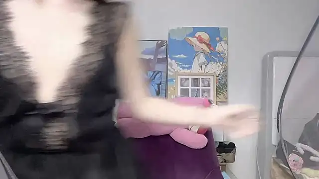 Snapshot of tender-11 chatting on October 28, 2025, 10:41 am tender-11 online show from October 28, 2025, 10:41 am