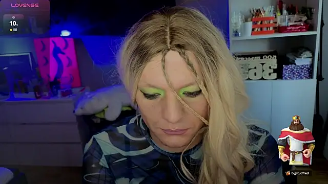 Kkkylie online show from February 25, 2026, 7:07 am