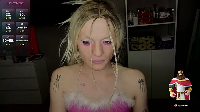 Kkkylie online show from February 26, 2026, 7:13 pm