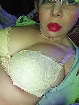 BunnyFoxy777 online show from December 1, 2025, 7:19 pm