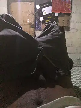 kavi1q1 online show from January 19, 2026, 3:38 pm