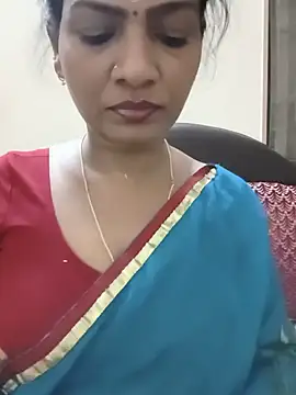 Snapshot of Rithya27 chatting on July 2, 2026, 6:14 pm Rithya27 online show from July 2, 2026, 6:14 pm