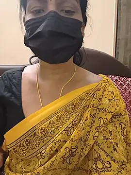Snapshot of Rithya27 chatting on July 8, 2026, 6:45 pm Rithya27 online show from July 8, 2026, 6:45 pm