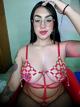 Snapshot of Linda_Saenz_ chatting on September 8, 2025, 9:36 pm Linda Saenz online show from September 8, 2025, 9:36 pm