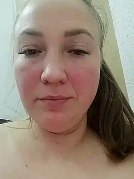 Kiss Eva online show from October 24, 2025, 8:16 pm