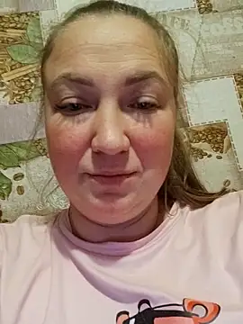 Kiss Eva online show from November 7, 2025, 5:35 pm