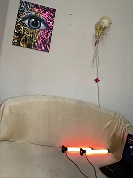 April Purr online show from March 19, 2026, 6:39 am