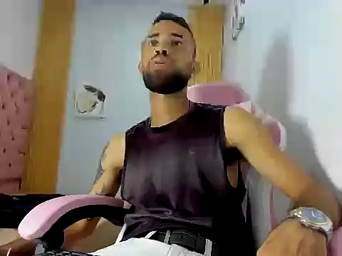 Snapshot of adri_sexboy229 chatting on September 25, 2025, 12:58 am adri sexboy229 online show from September 25, 2025, 12:58 am
