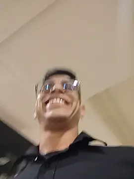 Juann-cock online show from January 6, 2026, 4:21 pm