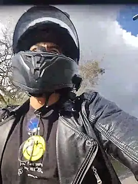 Juann-cock online show from April 12, 2026, 9:31 pm