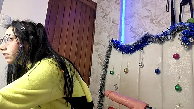 VioletxBloom online show from December 21, 2025, 10:11 am