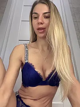 Prettie Katrin online show from November 1, 2025, 11:01 am