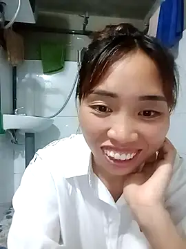 sulove xx online show from September 11, 2025, 2:17 pm