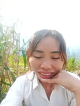 sulove xx online show from November 15, 2025, 4:21 am