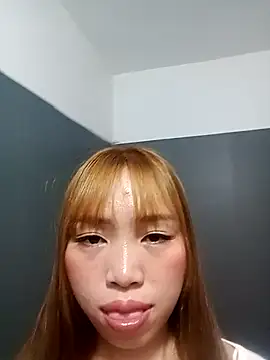 sulove xx online show from April 13, 2026, 3:17 pm