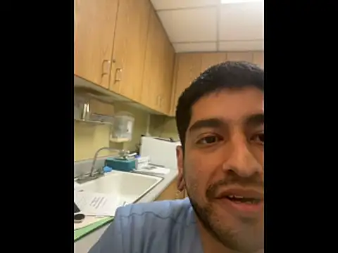 Snapshot of beenastyy chatting on January 15, 2026, 5:05 pm beenastyy online show from January 15, 2026, 5:05 pm