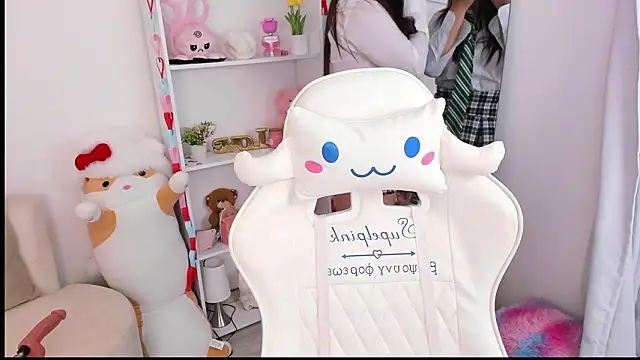 dolce antonellaa online show from February 17, 2026, 3:36 am