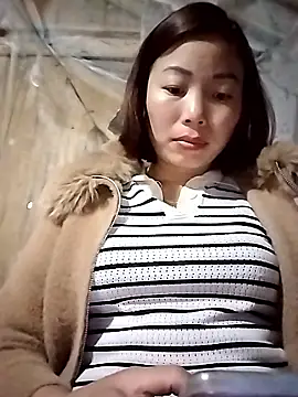 Annaacutee online show from January 15, 2026, 1:21 am