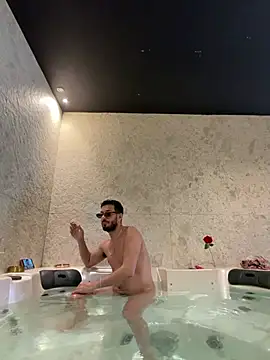 husbandandwifetobe online show from February 21, 2026, 1:01 pm