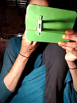 Pinki thakur 1 online show from December 20, 2025, 6:04 pm