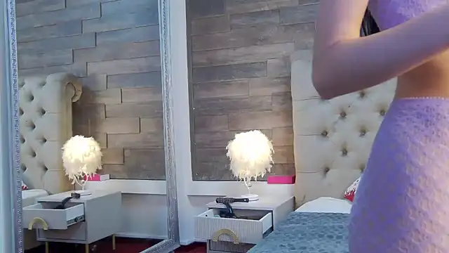 CarolinaBlair online show from December 22, 2025, 7:27 am