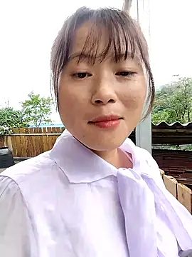 linda bae00 online show from October 7, 2025, 1:14 am