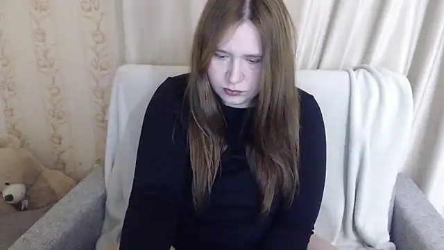 AdelinaLawson online show from December 15, 2024, 12:38 pm