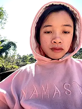 beobeo 2xx online show from November 30, 2025, 5:22 am