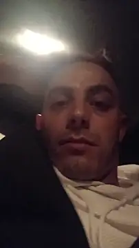 NikolasXL01 online show from October 18, 2025, 8:20 pm