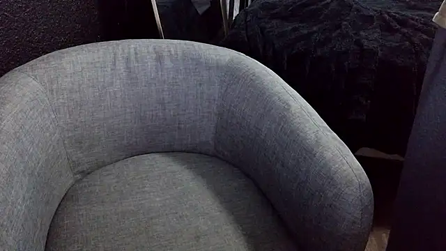 fetishslut4u online show from October 7, 2025, 2:03 pm