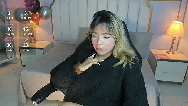 Emilly mell online show from December 2, 2025, 11:26 am