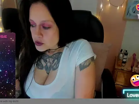 Morana  Hot online show from October 18, 2025, 5:10 am