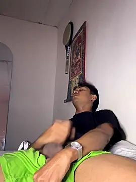 Nash Fire online show from November 3, 2025, 2:18 pm